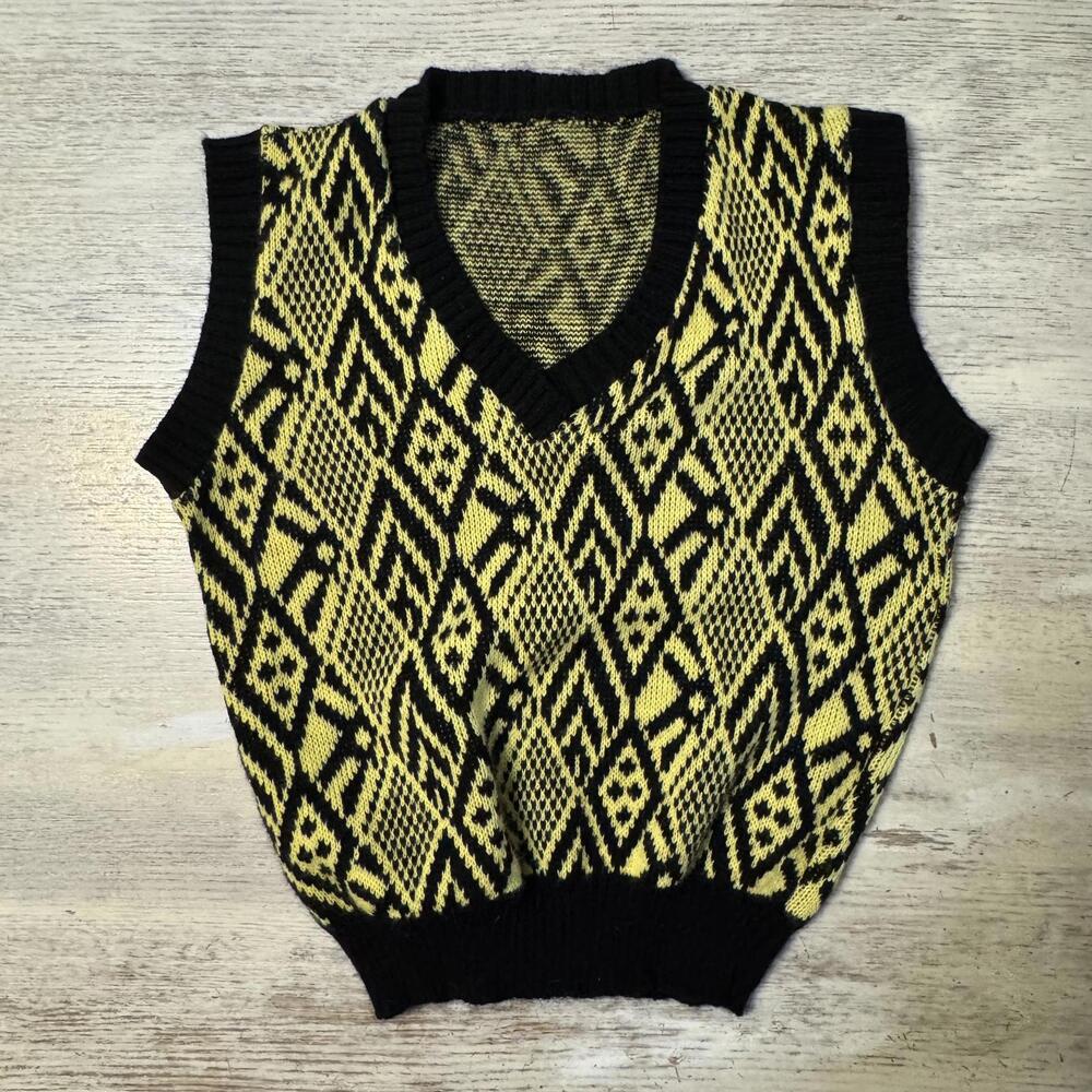 Vintage 70s 80s Kids Yellow Black Patterned Sweater Vest Size 10 12 Years